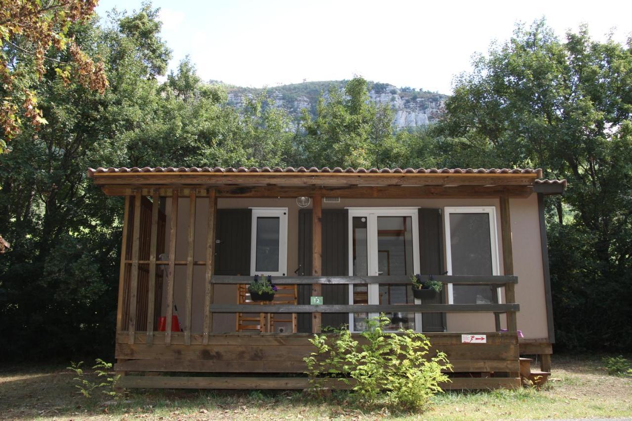 Camping Du Lac Сен-Жулиен-дю-Вердон Екстериор снимка